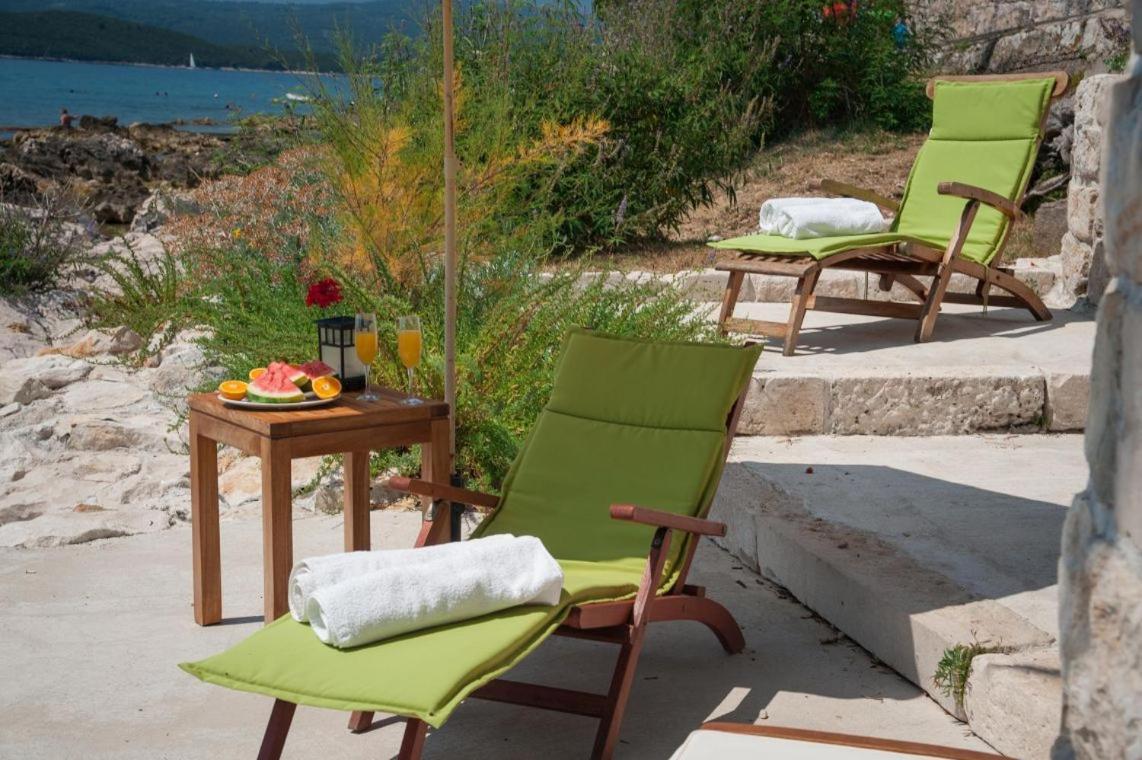 Luxury Beachfront Villa Mare With Private Pool At The Beach Orebic - Peljesac מראה חיצוני תמונה