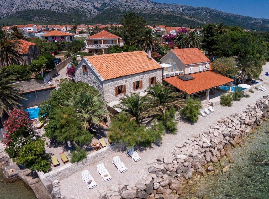 Luxury Beachfront Villa Mare With Private Pool At The Beach Orebic - Peljesac מראה חיצוני תמונה